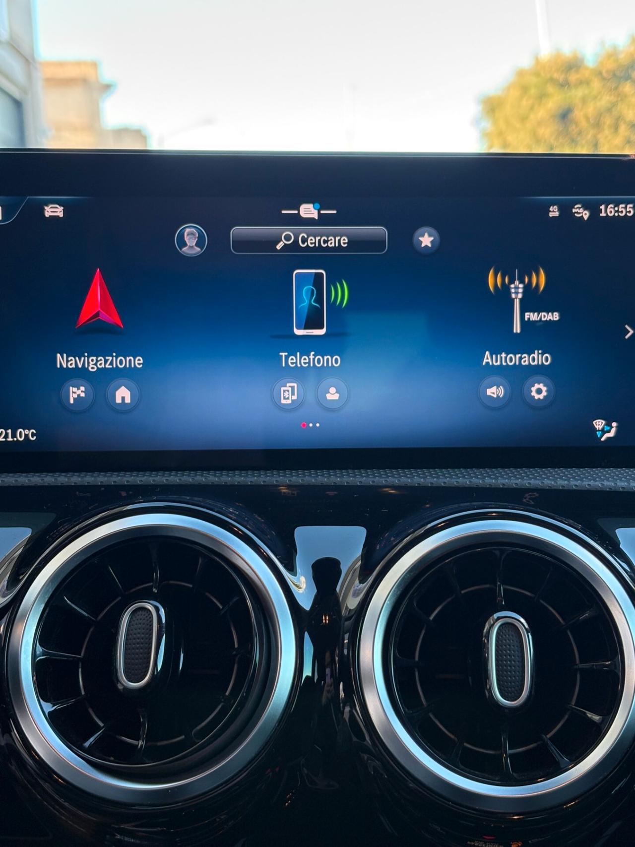 Mercedes-benz A 180 d Premium auto AMG con NAVI,TELECAMERA,VIRTUAL COCKPIT,APPLE CARPLAY,FULL LED,VETRI OSCURATI,TESSUTO