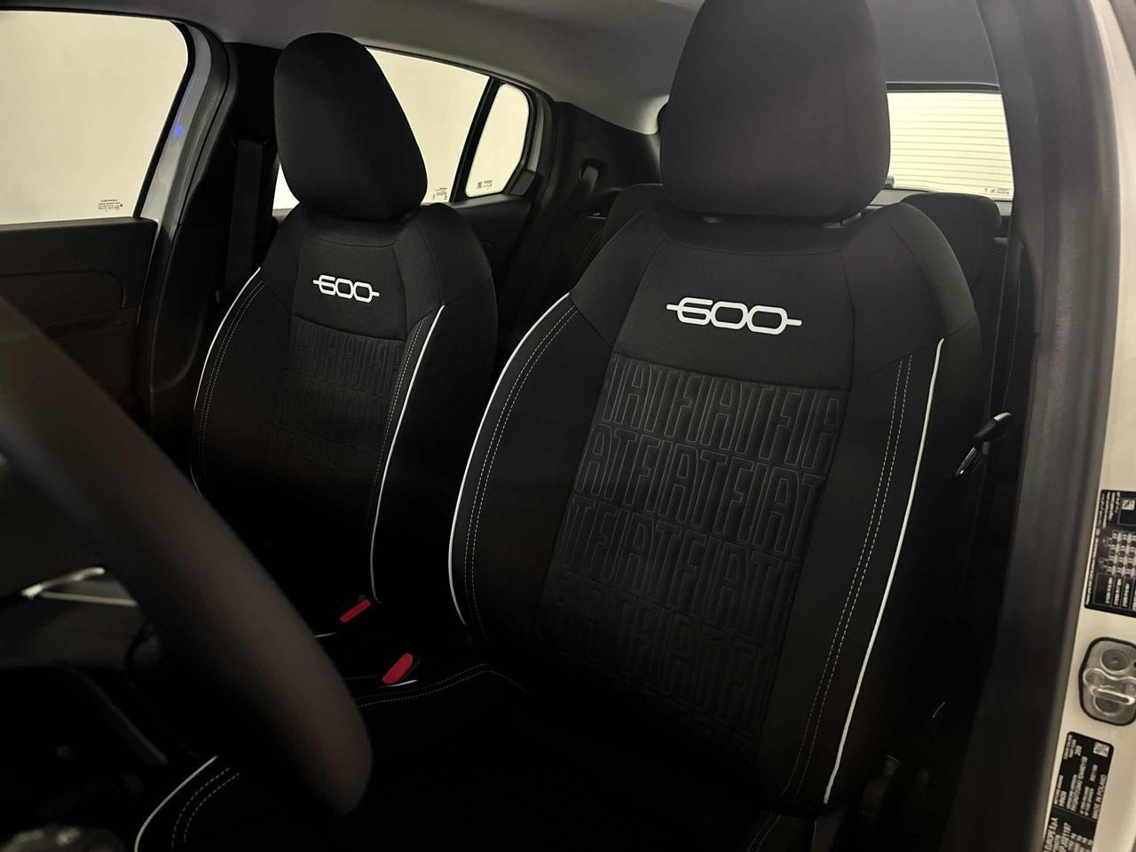 FIAT 600 Hybrid DCT MHEV