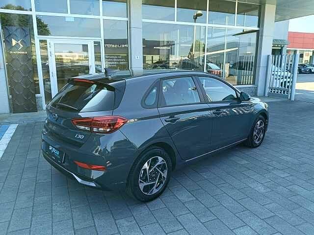 Hyundai i30 Berlina Mild Hybrid 1.0 TGDi 100cv DCT BUSINESS