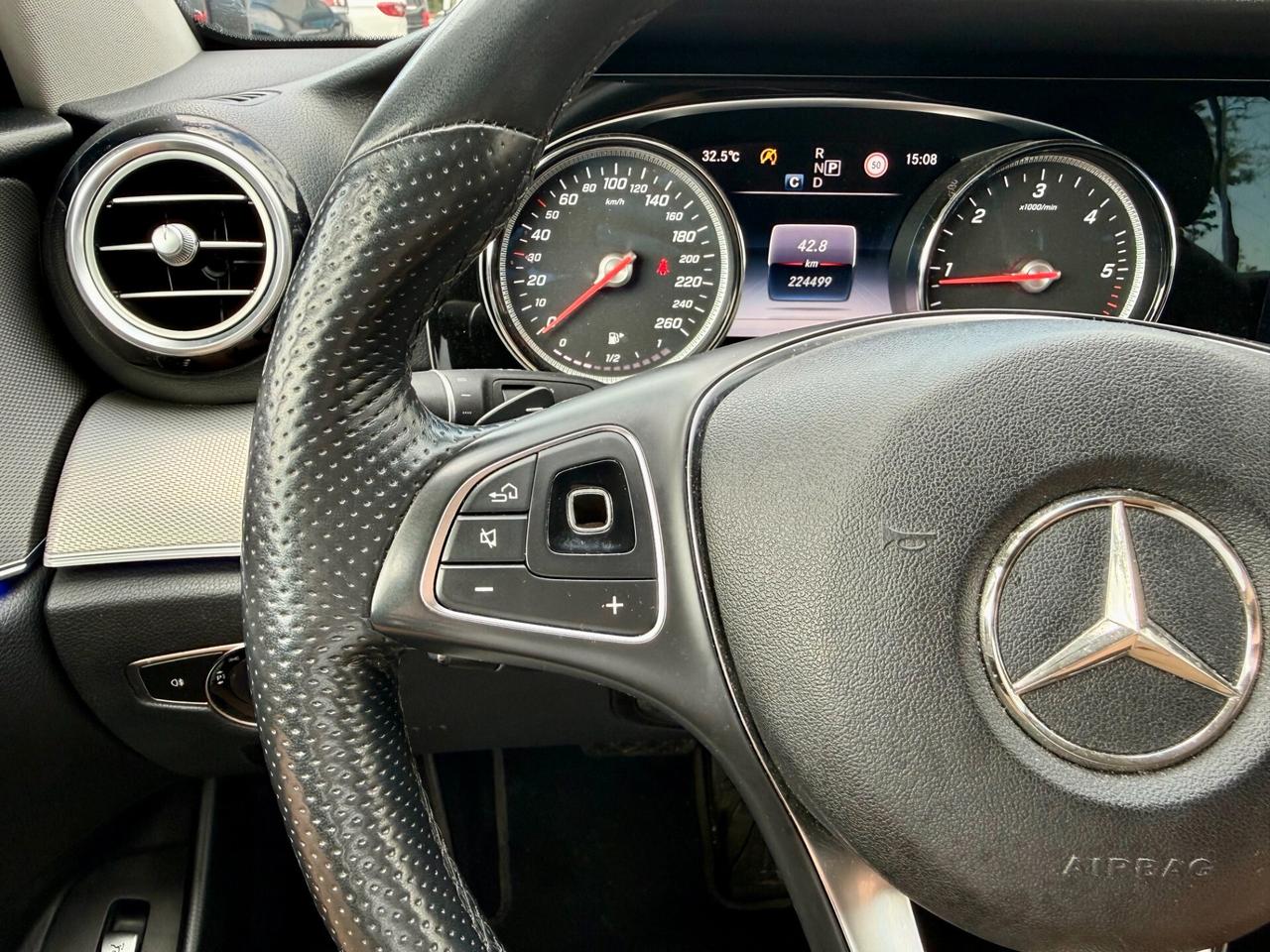 Mercedes-Benz E 220 d SW Business Sport 4matic auto 194cv