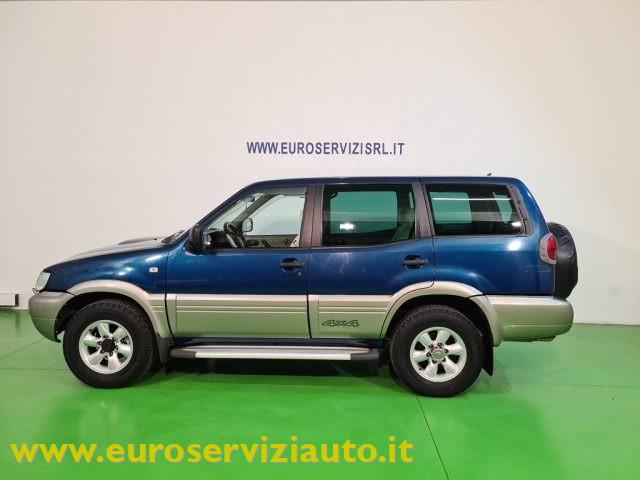 NISSAN Terrano II 2.7 Tdi 3 porte Luxury