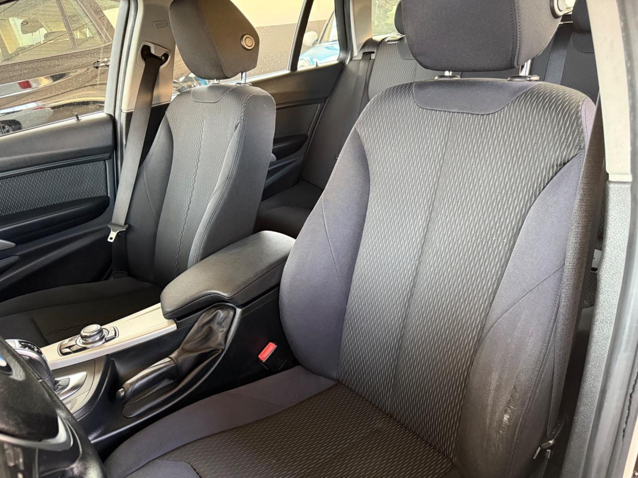 Bmw 320 320d Efficient Dynamics Touring Business aut.