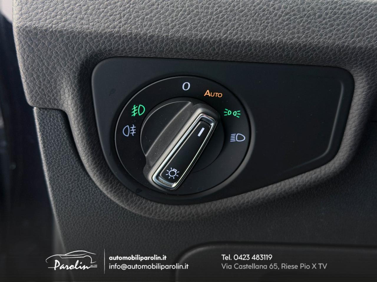 Volkswagen Touran 1.6 tdi Comfortline DSG 7 posti-ACC-Navi-Park