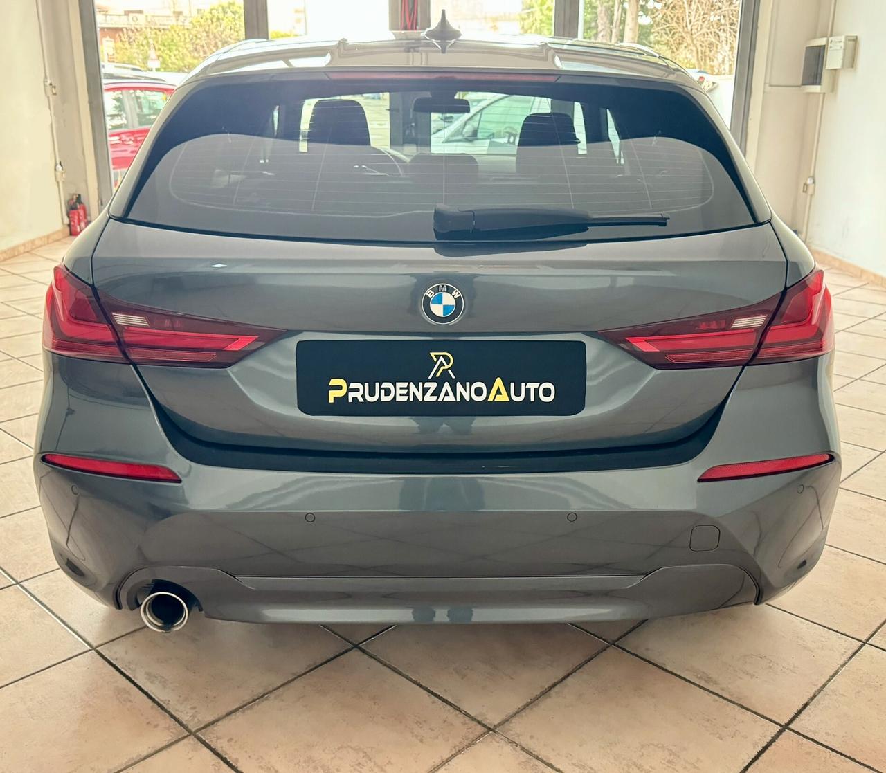 Bmw 116 116d 5p. Business Advantage - 2020