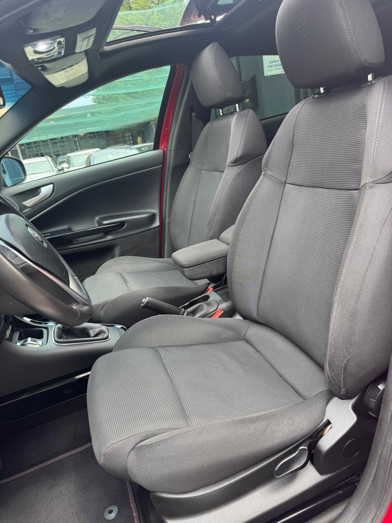 Alfa Romeo Giulietta 1.4 170 cv Tetto apribile