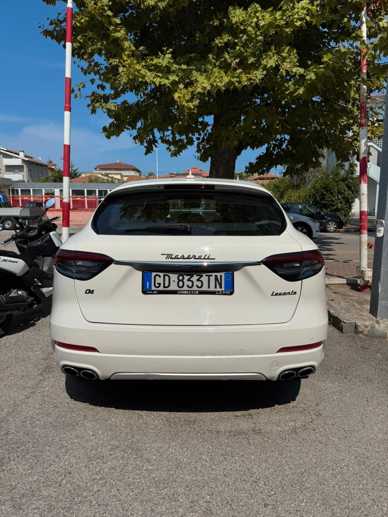Maserati Levante V6 Diesel AWD Gransport
