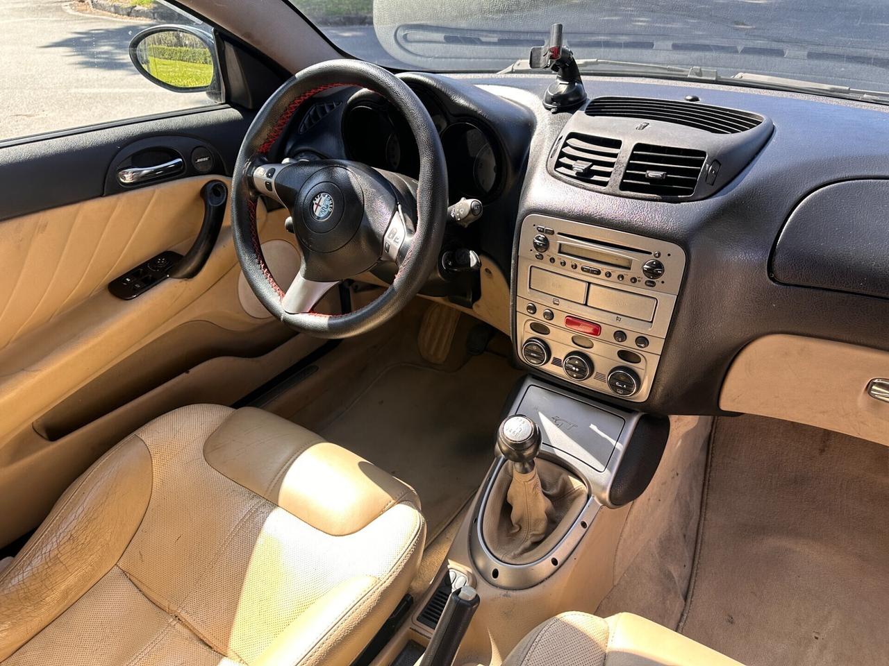 Alfa Romeo GT 1.9 MJT 150cv Luxury Tagliandata