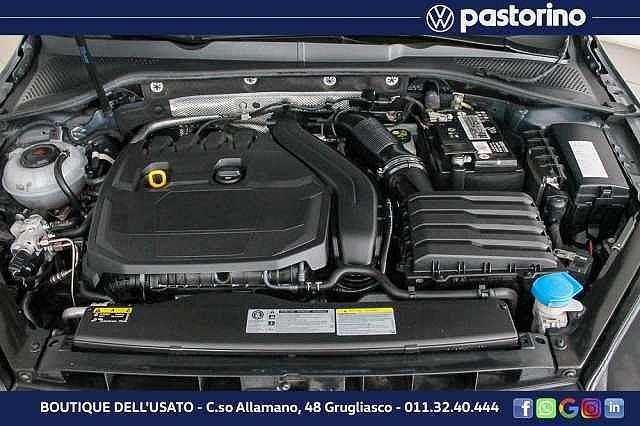 Volkswagen Golf 1.5 TGI DSG 5p. Executive-Adaptive Cruise Control