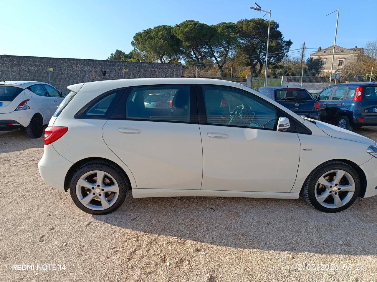 Mercedes-benz B 180 CDI BlueEFFICIENCY Premium