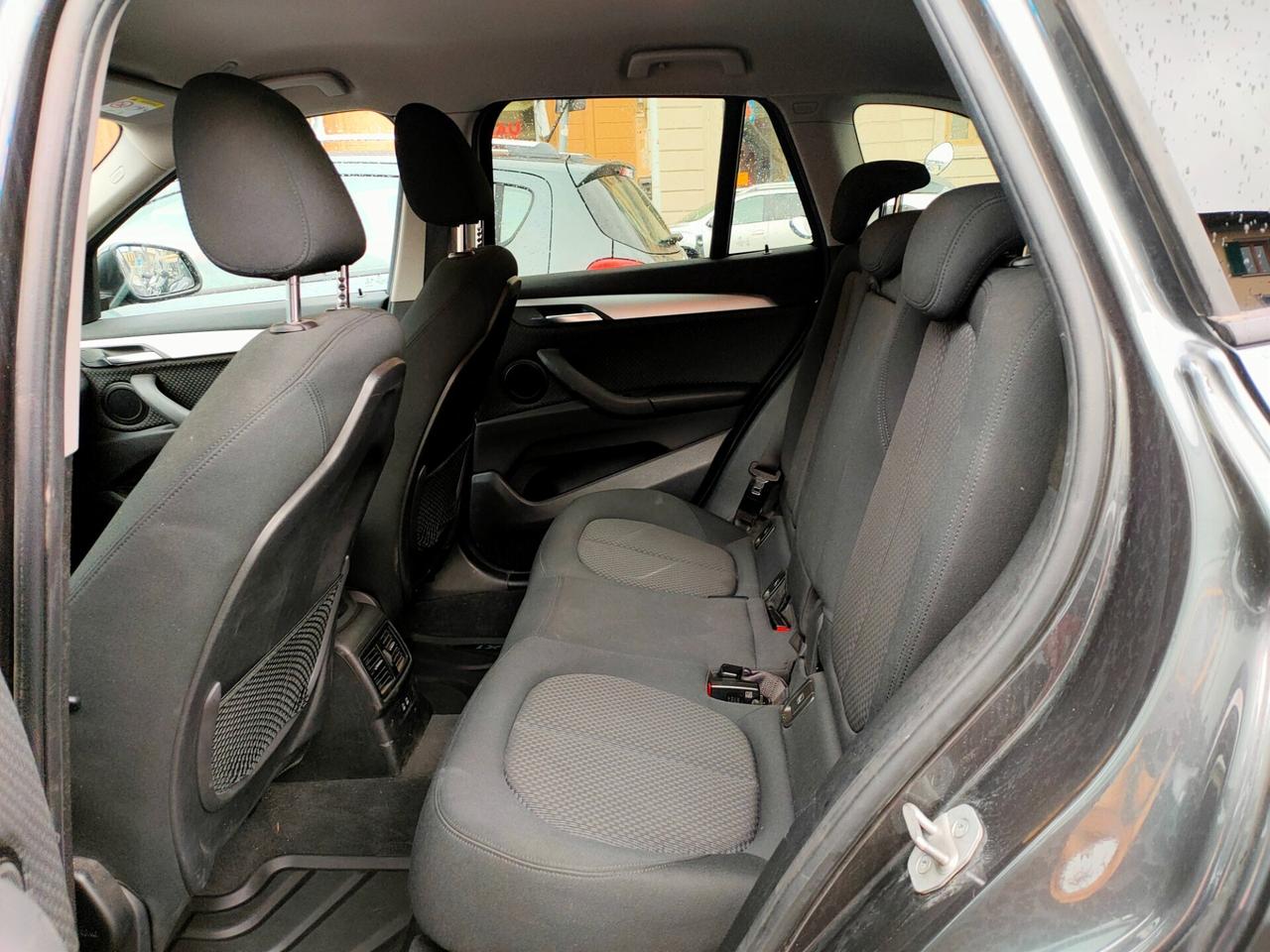 Bmw X1 sDrive18d Advantage