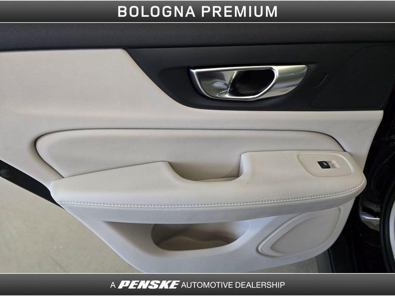 Volvo V60 Cross Country V60 Cross Country B5 AWD automatico Plus
