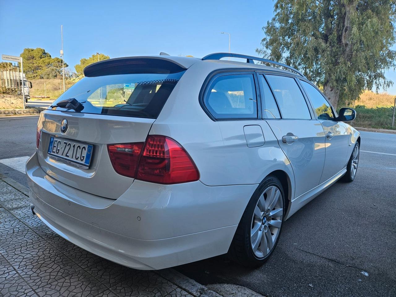 Bmw 320D 2.0 130kw 177cv AUTOMATICA NAVI FULL