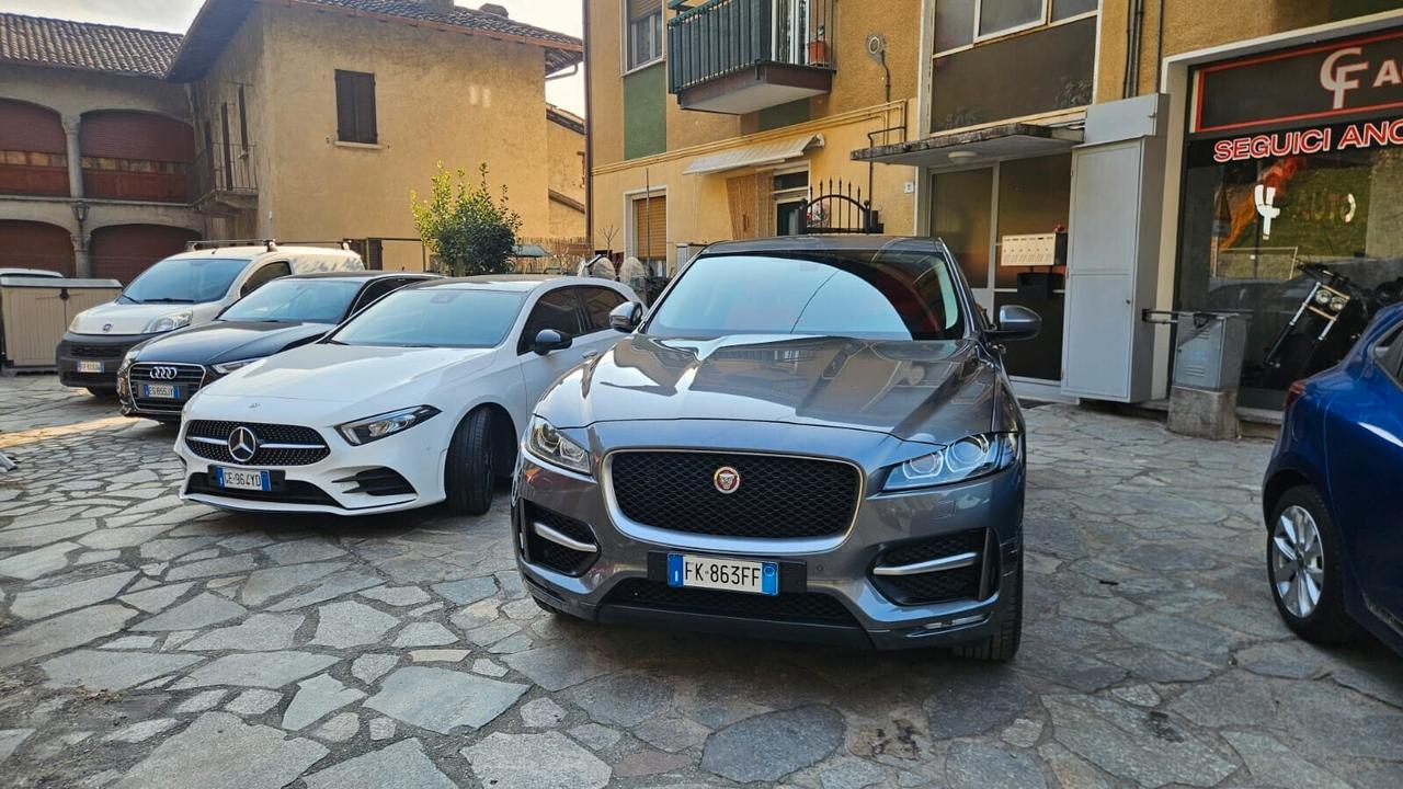 Jaguar F-Pace 2.0 D 180 CV AWD aut. R-Sport