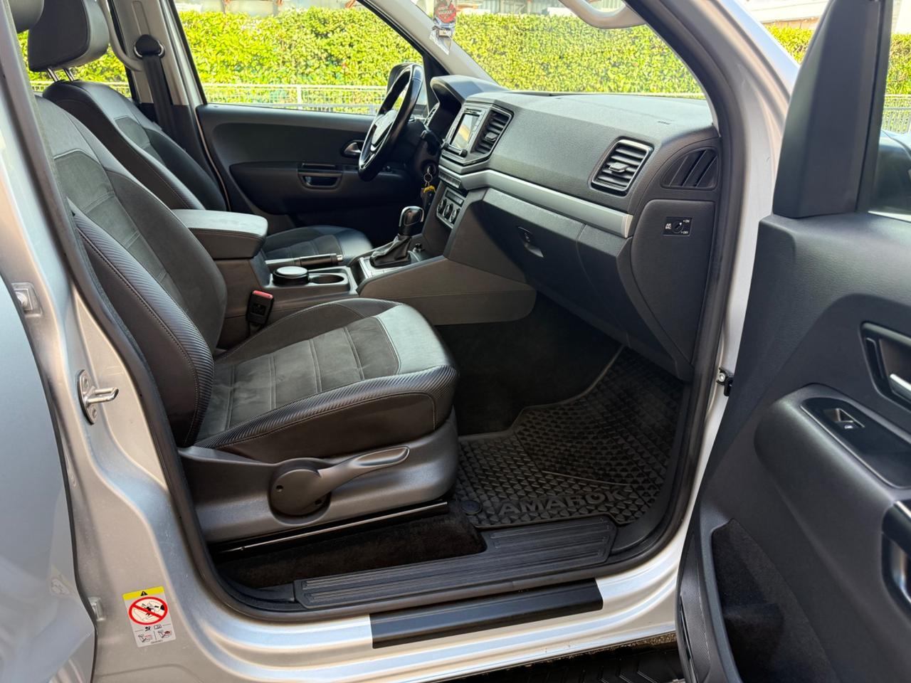 Volkswagen Amarok 3.0 V6 TDI 258CV 4MOT. aut. Aventura