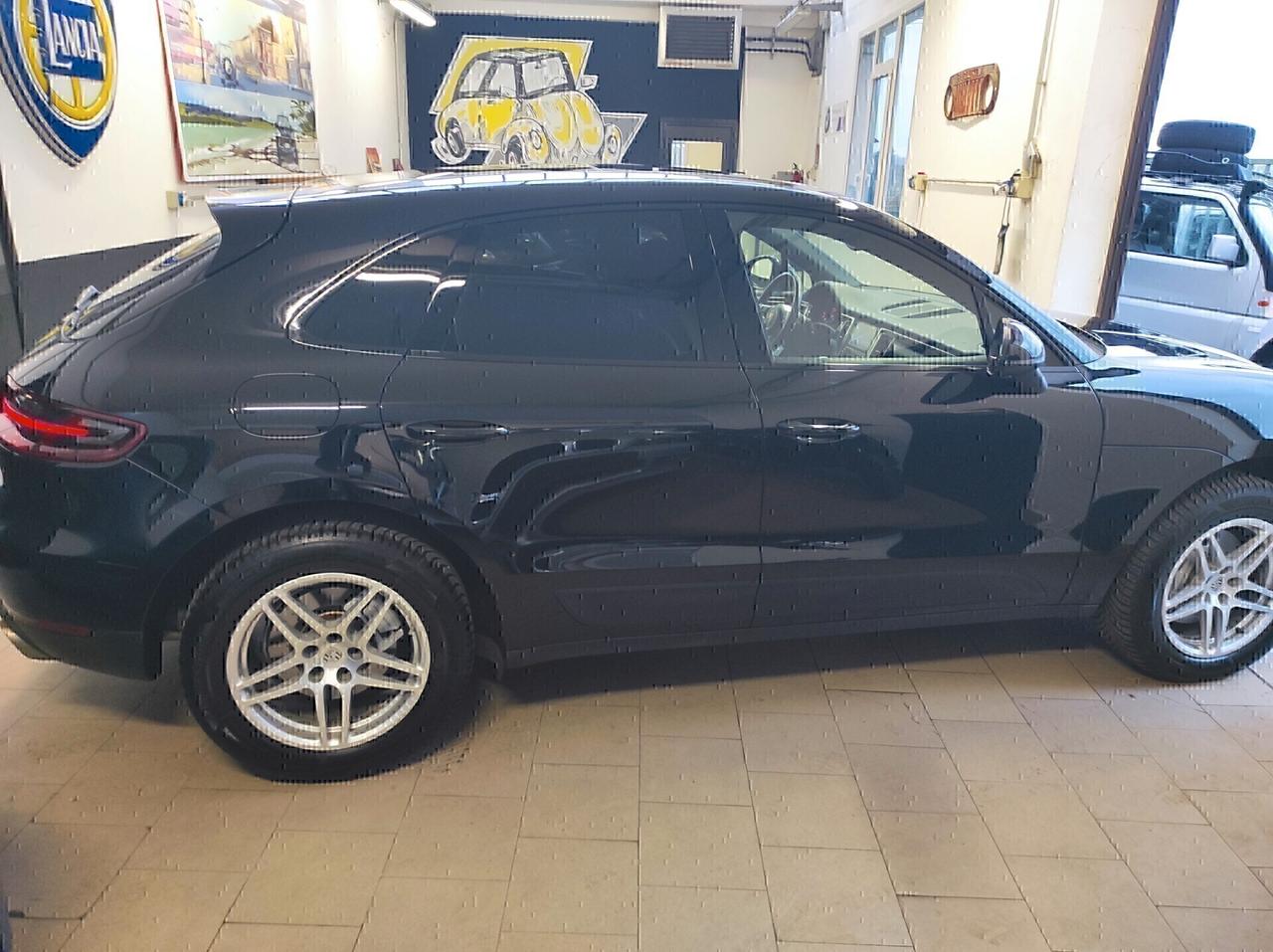 Porsche Macan 3.0 S Diesel GANCIO TRAINO A SCOMPARSA