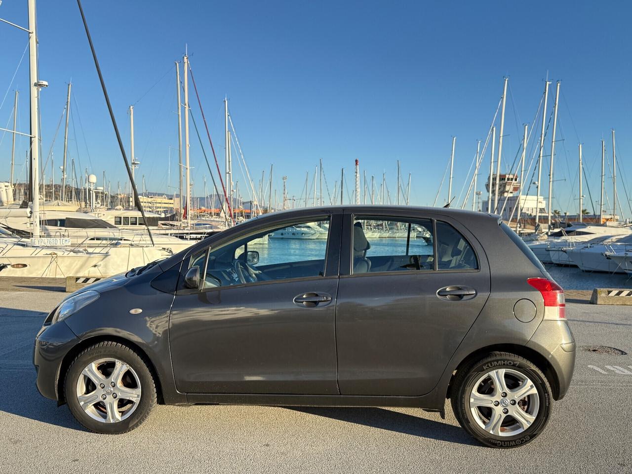 Toyota Yaris 1.4 D-4D DPF -EURO 5 - ADATTA A NEOPATENTATI