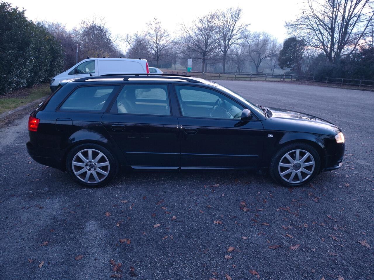 Audi A4 2.0 16V TDI Avant S LINE SOLO 120.000KM!!!