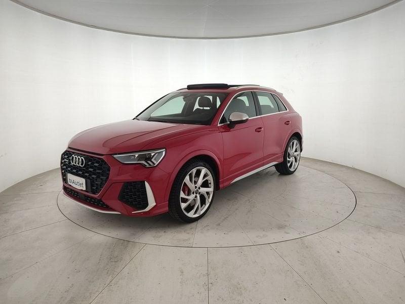 Audi Q3 RS 2.5 quattro s-tronic