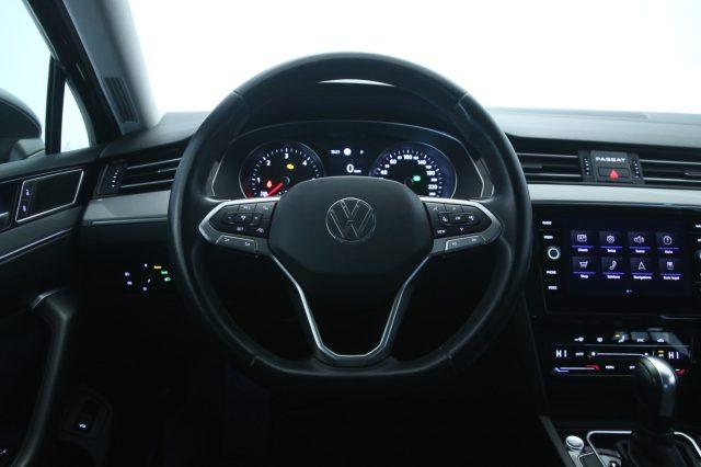 VOLKSWAGEN Passat Variant 2.0 TDI SCR EVO DSG Business