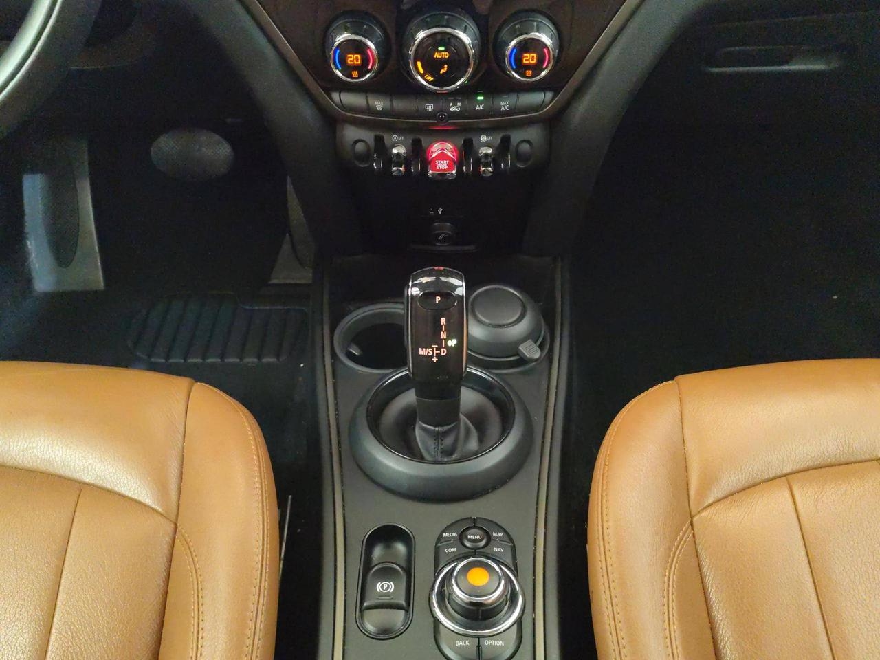 MINI Countryman Cooper D Boost