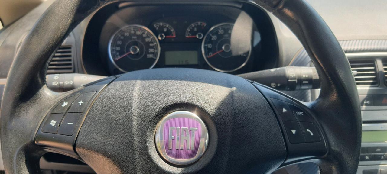 Fiat Grande Punto 1.4 5 porte METANO UNICO PROPRIETARIO