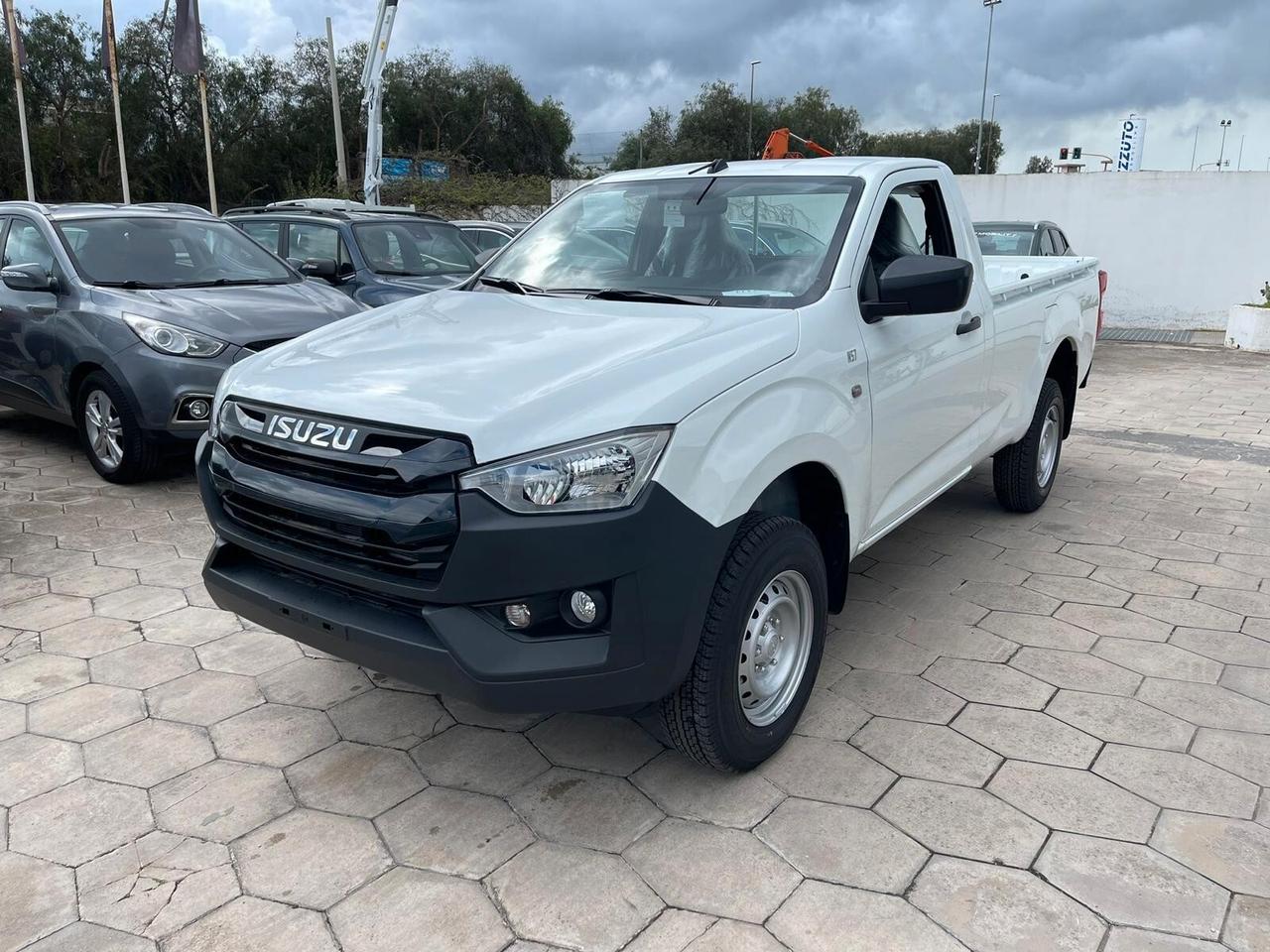 ISUZU DMAX SINGLE N57 1.9 DIESEL 2 POSTI