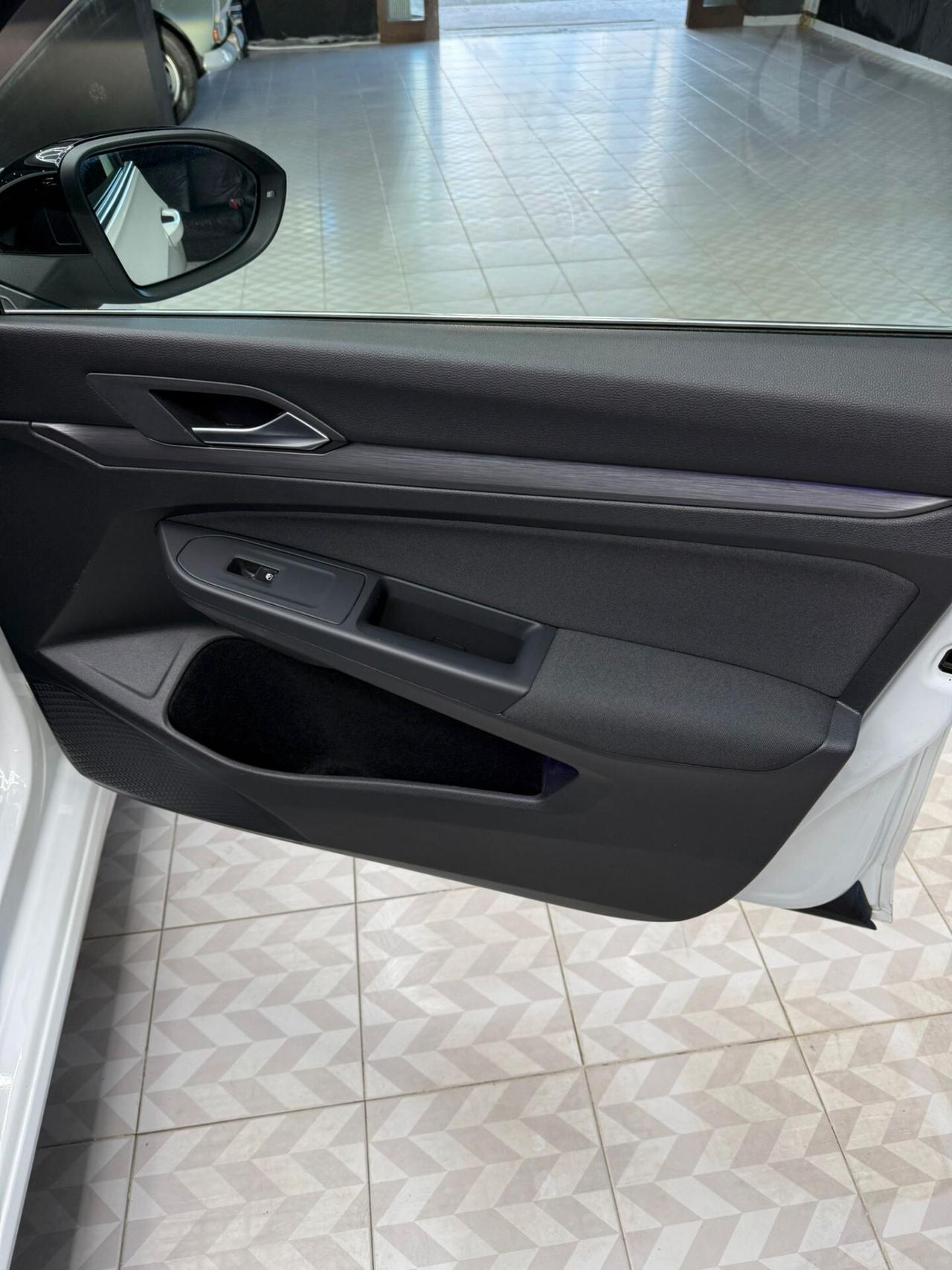 Volkswagen Golf 2.0 TDI 150 CV DSG SCR Style