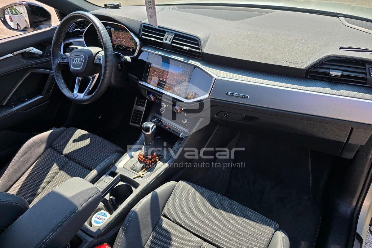 AUDI Q3 45 TFSI quattro S tronic S line edition