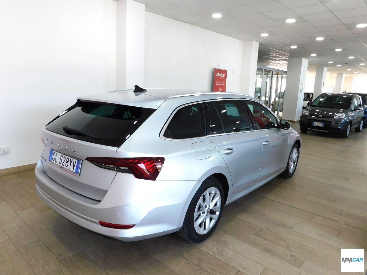 SKODA - Octavia Station Wagon - Octavia 2.0 TDI EVO SCR DSG Wagon Style