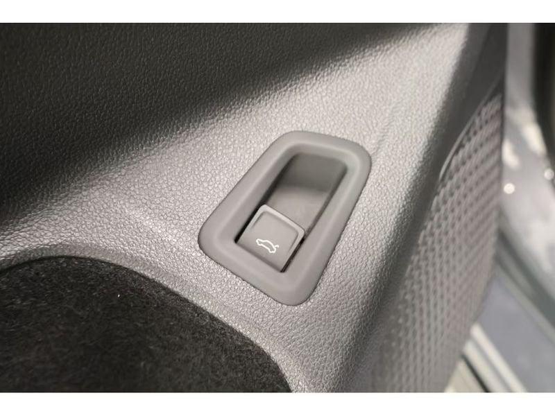 Volkswagen Golf Golf Variant 2.0 TDI 150 CV DSG SCR R-Line BLACK STYLE LED CAMERA HEAD-UP