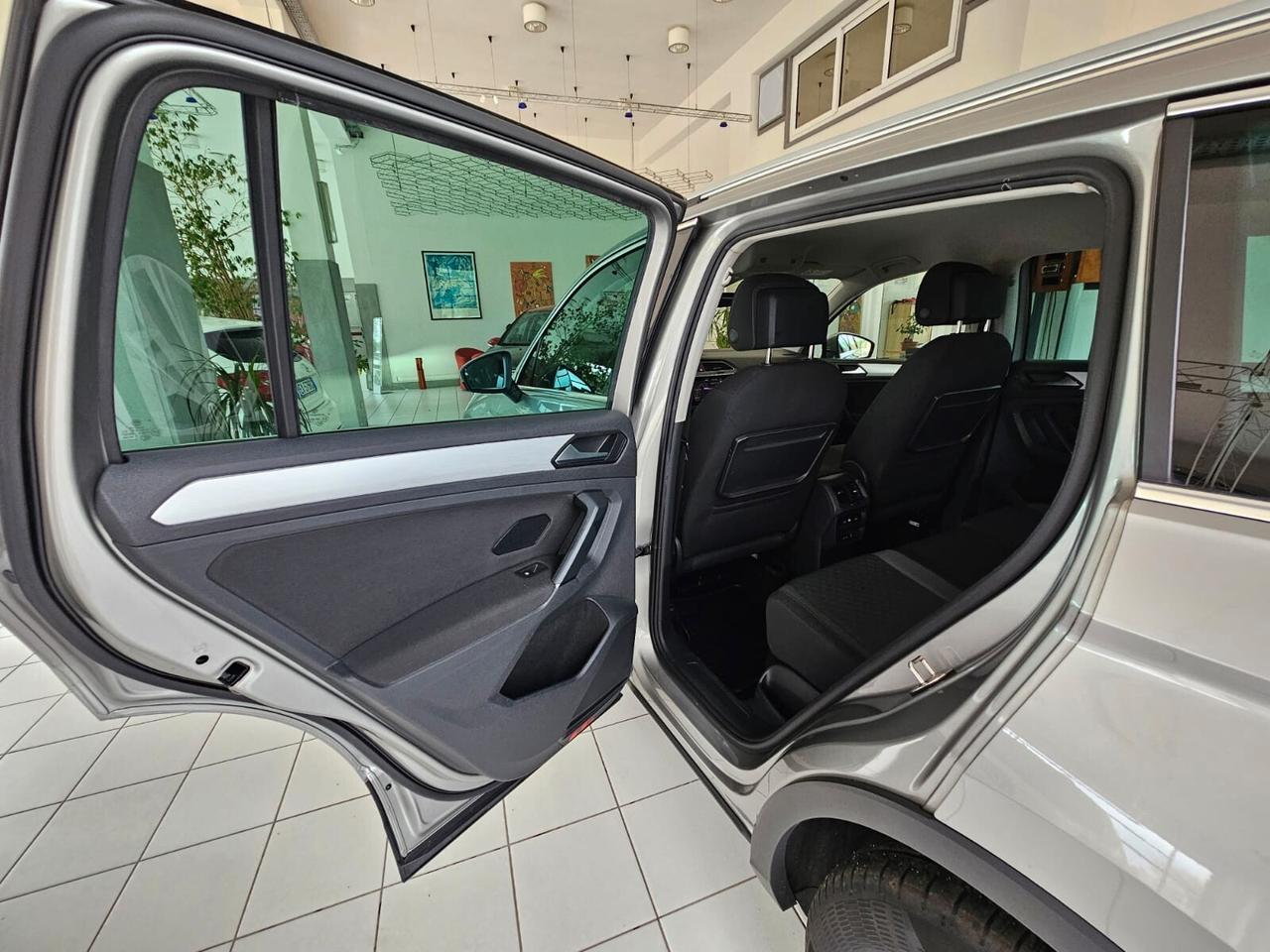 Volkswagen Tiguan 1.6 TDI SCR Business BlueMotion Technology