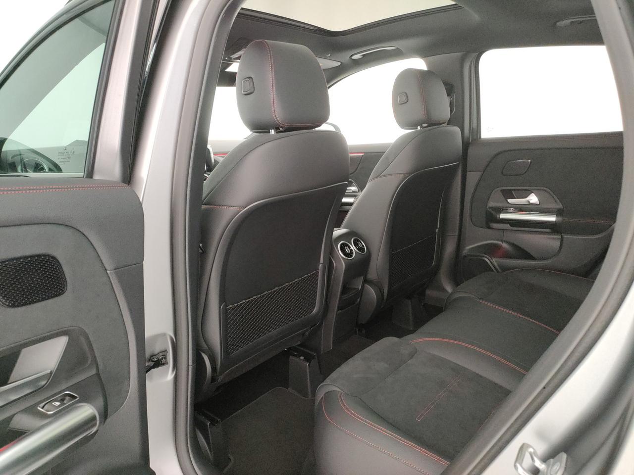 Mercedes-Benz GLA 200 d