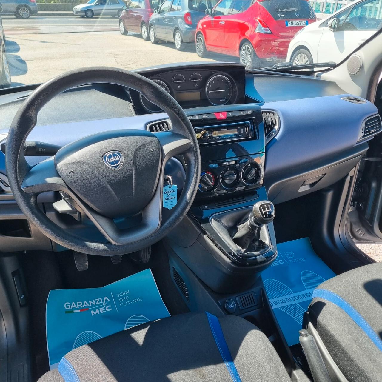 Lancia Ypsilon 1.2 69 CV 5 porte GPL Ecochic Platinum