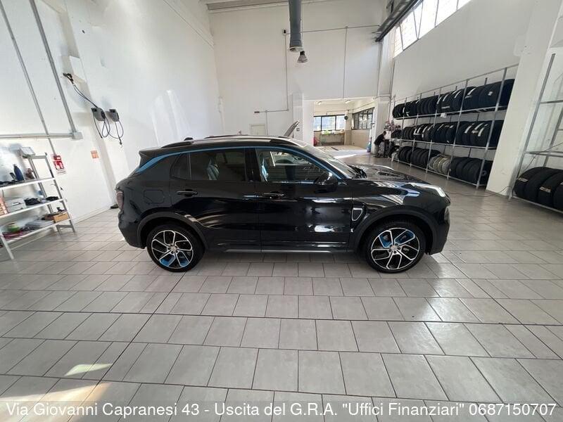 Lynk & Co 01 01 PHEV