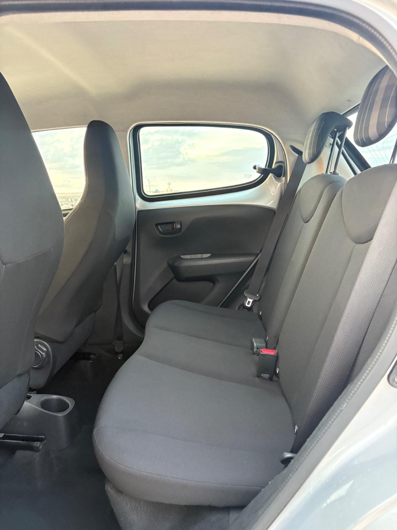 Peugeot 108 VTi 72 5 porte Allure