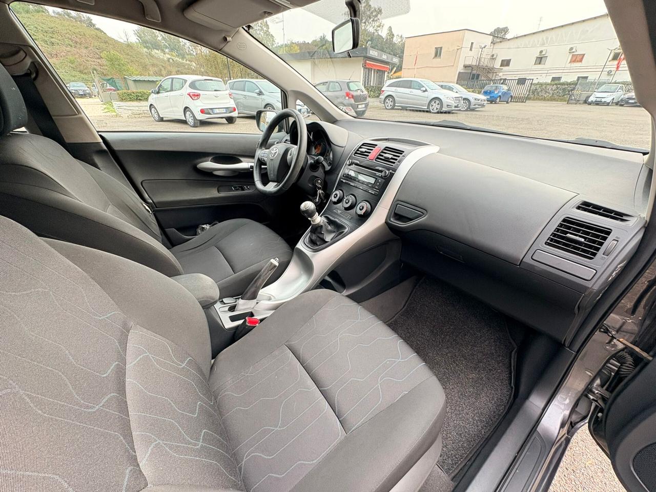 Toyota Auris 1.3 5 porte Active