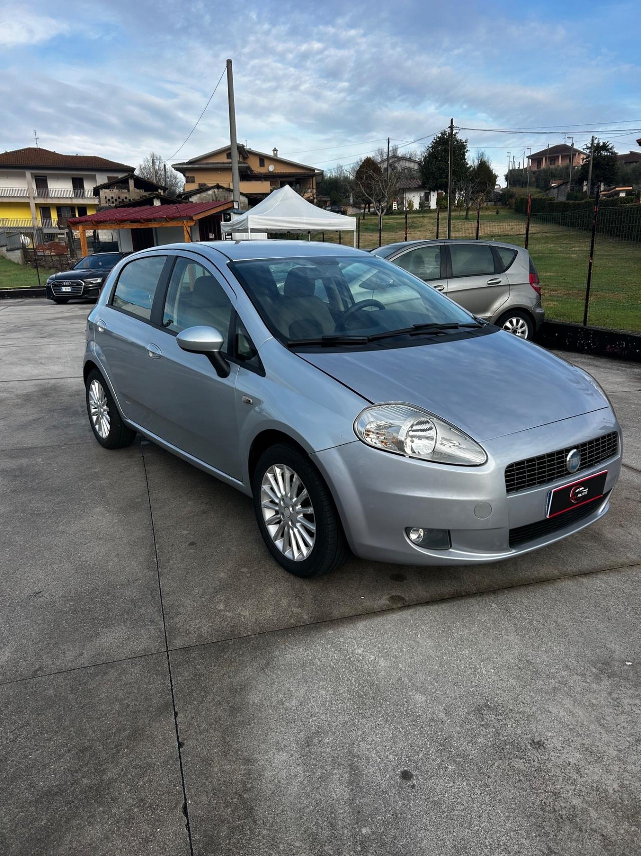 Fiat Grande Punto 1.3 MJT 75 CV 5 porte Active