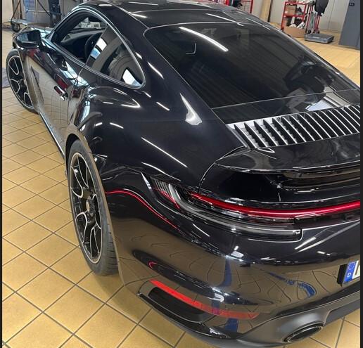 Porsche 911 992 turbo s 650 cavalli