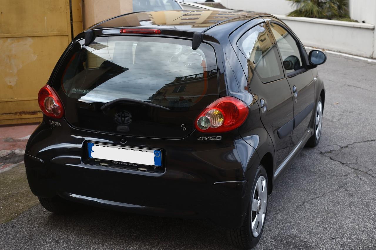 Toyota Aygo 1.0 12V VVT-i 3 porte