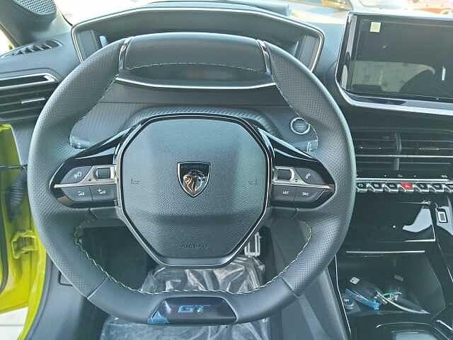 Peugeot 208 Hybrid 136 e-DCS6 GT