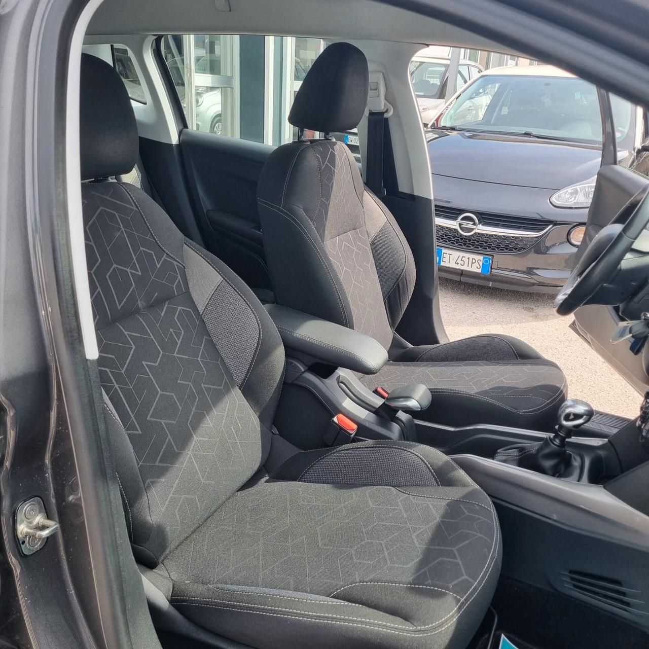 Peugeot 2008 BlueHDi 100 S&S Black Matt