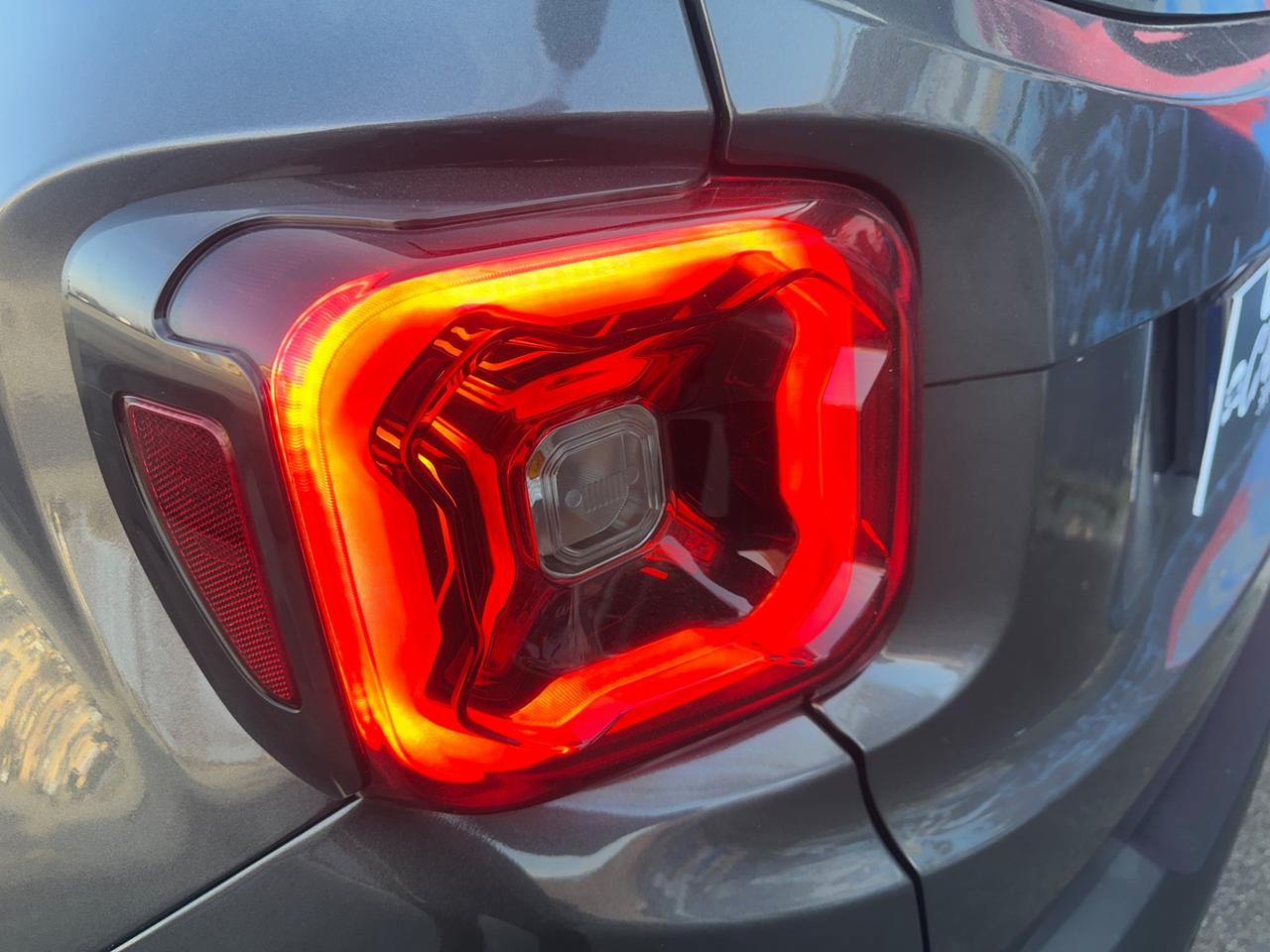 JEEP RENEGADE 1.6MJET/FULL LED/NAVI/B.SHAFT