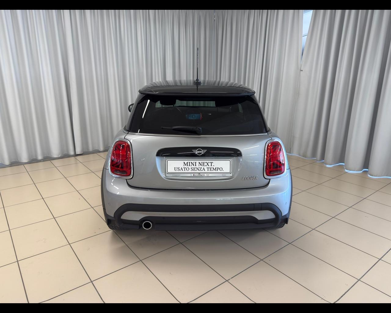 MINI Mini 4ª serie (F56) - Mini 1.5 Cooper Essential