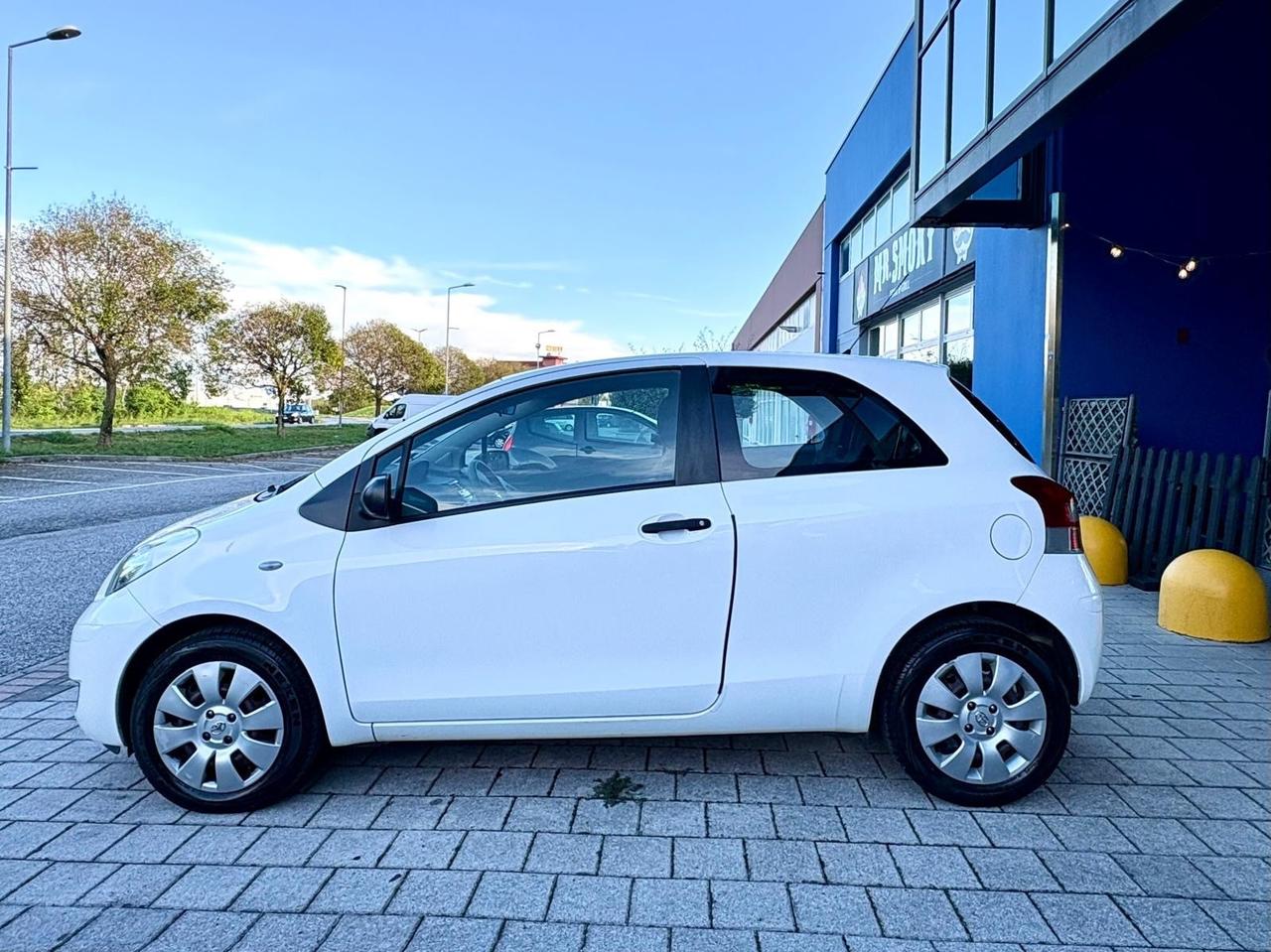 Toyota Yaris 1.0 Neopatentati
