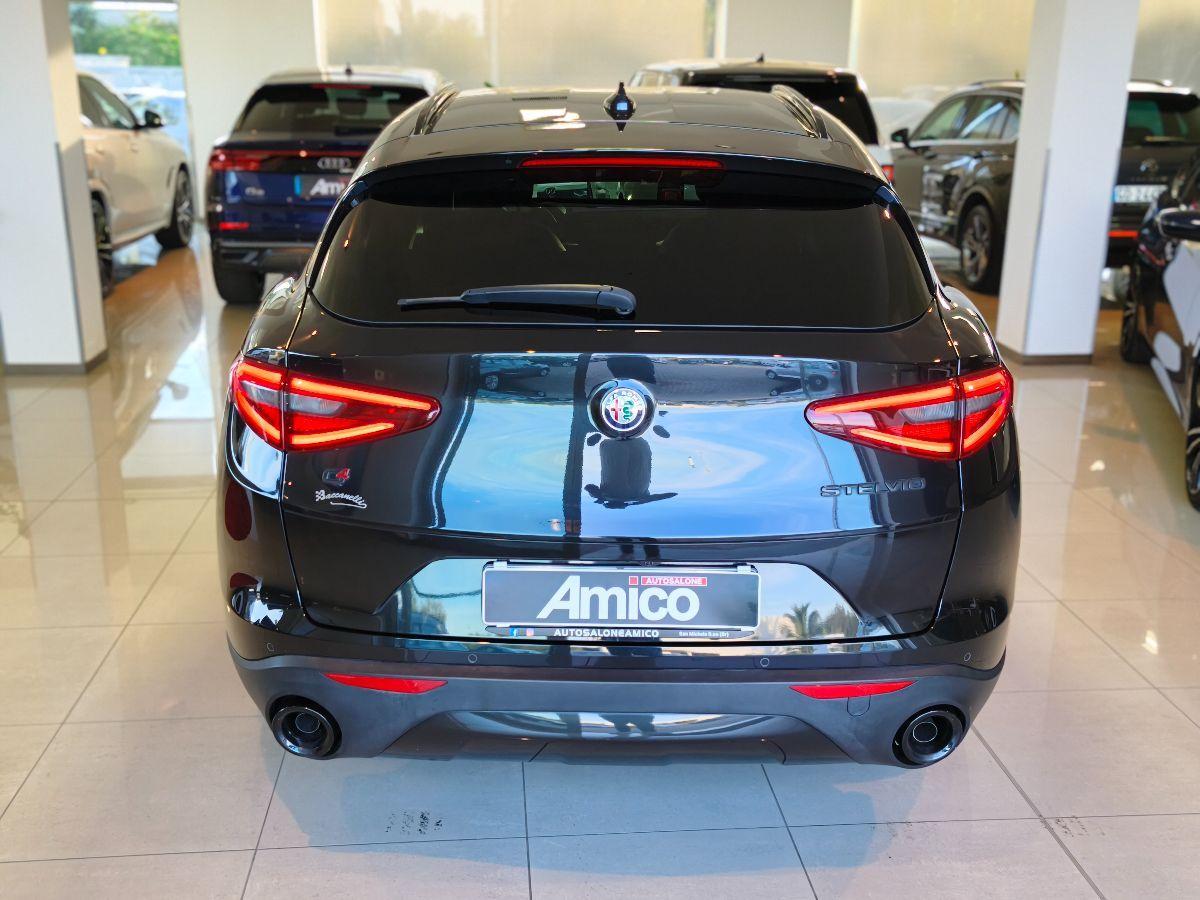 ALFA ROMEO Stelvio 2.2 T.diesel 210CV AT8 Q4 B-Tech Total Black
