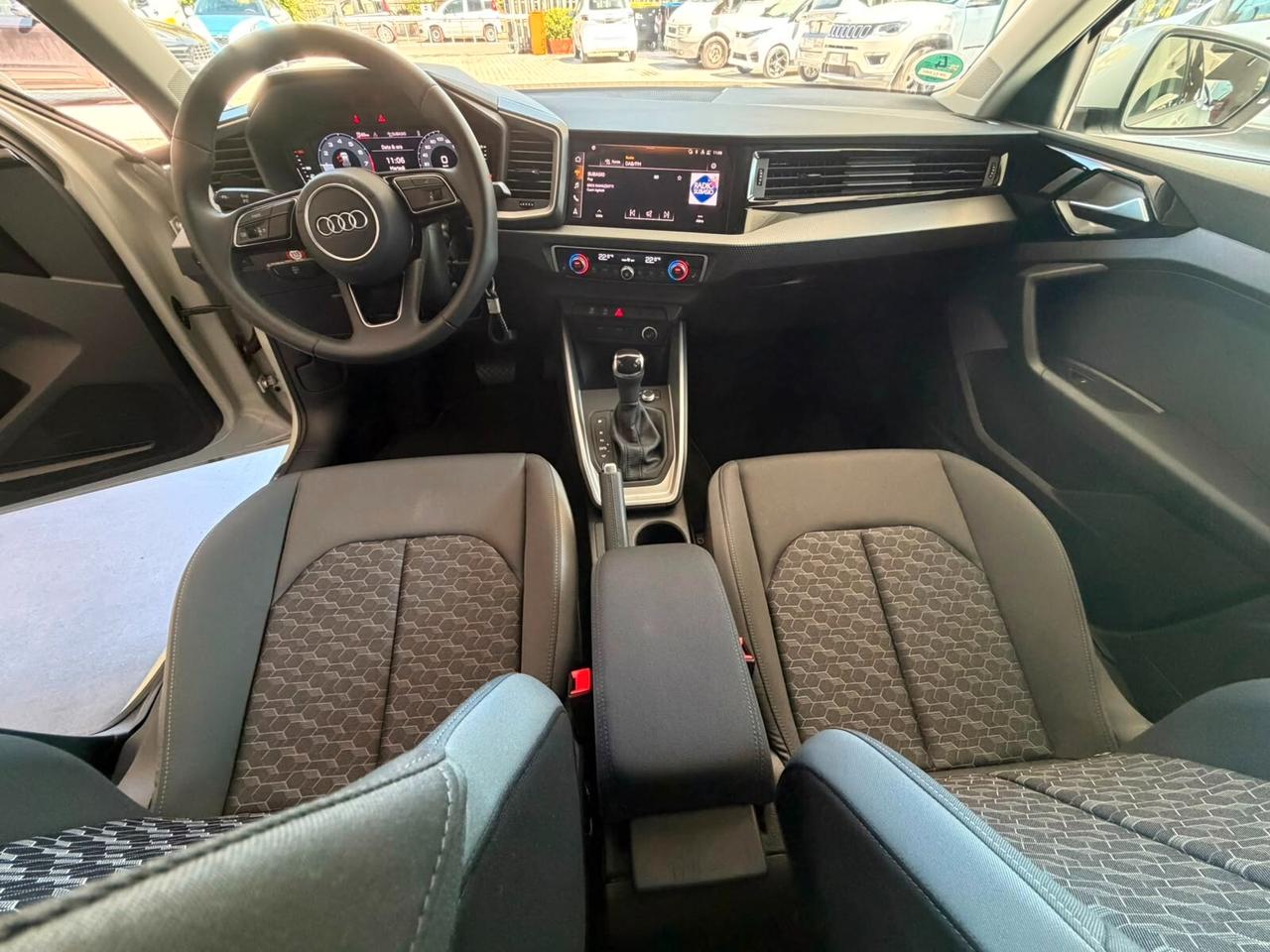 Audi A1 SPB 30 TFSI S tronic Identity Black