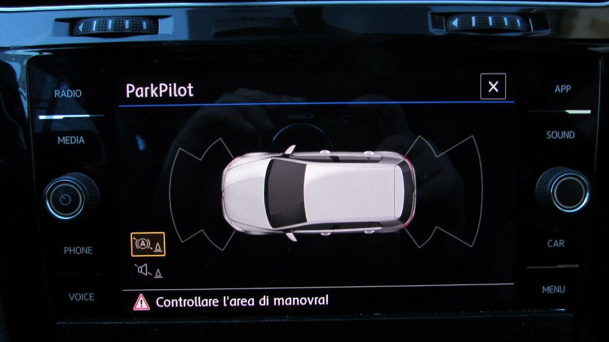 VOLKSWAGEN - Golf - 1.6 TDI 115CV DSG 3p. Sport BMT R-LINE PIU' PELLE