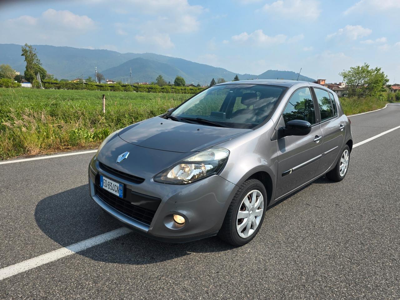 RENAULT CLIO 1.2 16V 20th ANNIVERSARIO "OK NEOPATENTATI"