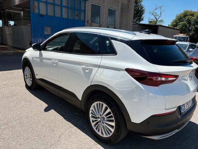 Opel Grandland X 1.6 Hybrid Plug-in aut. FWD