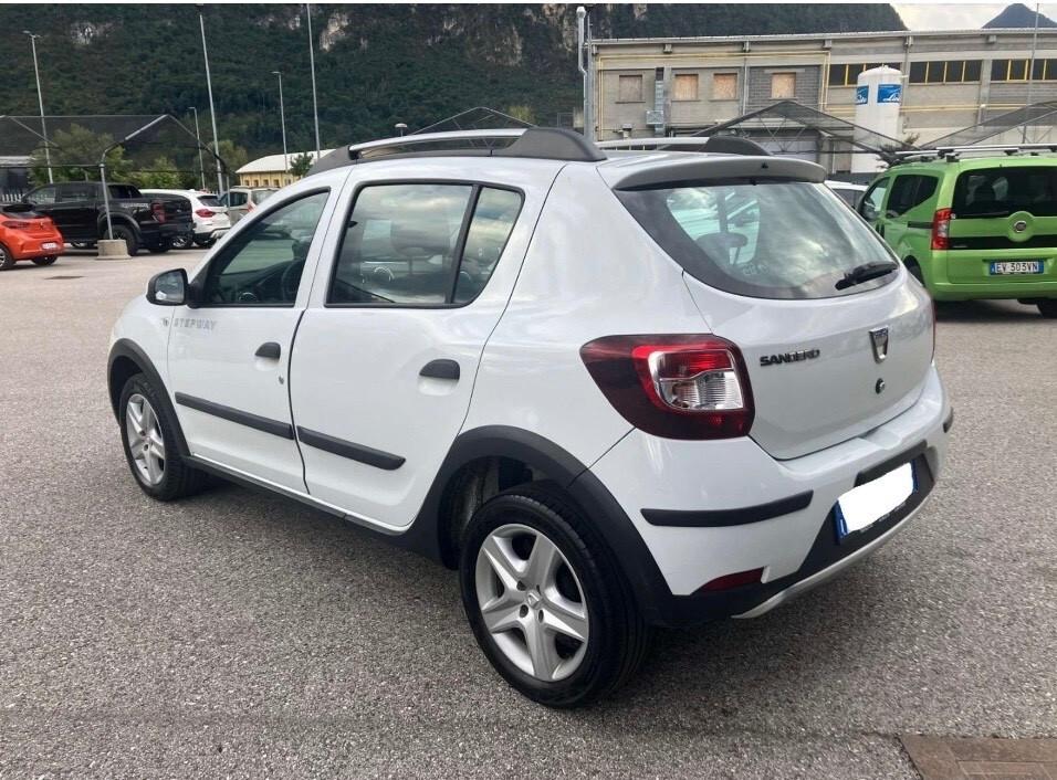 Dacia Sandero 0.9 TCe 12V TurboGPL 90CV Start&Stop Lauréate